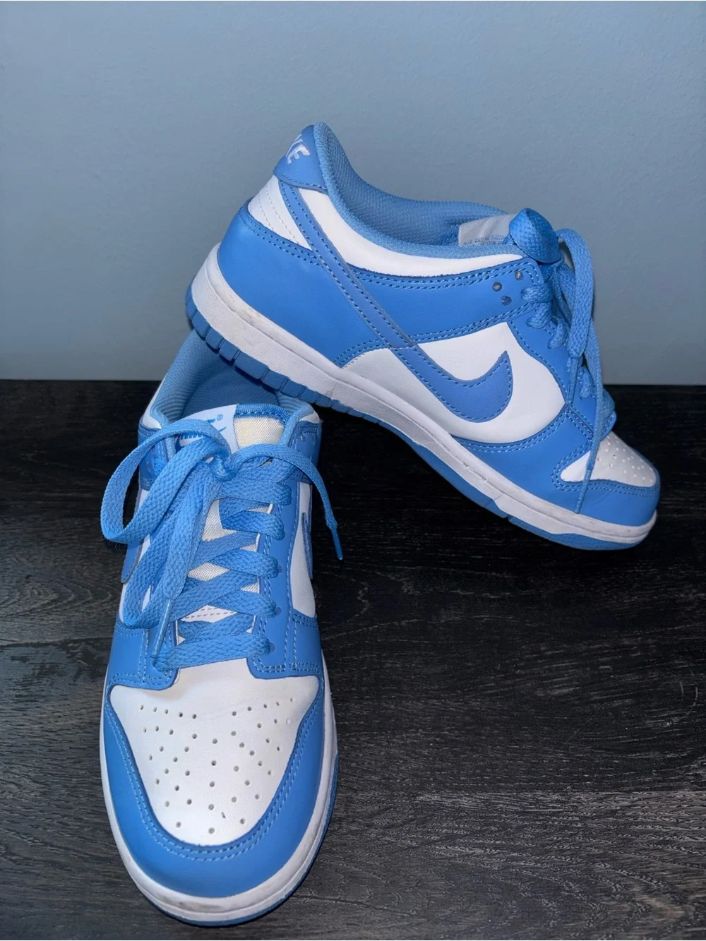 Nike UNC dunks GS size 5Y Lightly worn , NO BOX